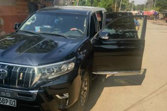 TOYOTA PRADO TXL PLAQUE BP 2020 AUTHENTIQUE  PRIX 48.500 LISOLO MUKIE KK.   AUTOMATIQUE ESSENCES KILOMTRAGE TRS FAIBLES CLIMATISATION IMPECCABLES FULLS OPTIONS LOCALISATIO