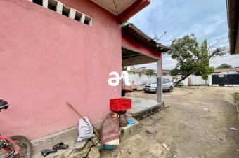 VENTE PARCELLE DE 600m DOTE DE DEUX MAISONS BASSES  KINSHASA MONKOLE