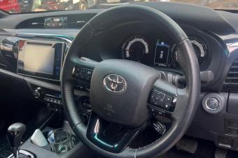 Mise en vente toyota hulux 2022