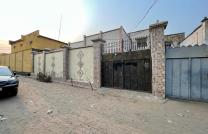 Parcelle avec une grande maison basse en vente à Mont Ngafula  mediacongo