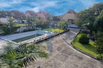VILLA  VENDRE  NGALIEMA 