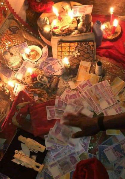 Comment devenir riche grce au rituel du grand marabout Akan