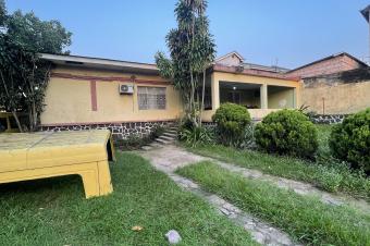 VILLA  VENDRE  NGALIEMA 