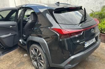 Lexus UX250