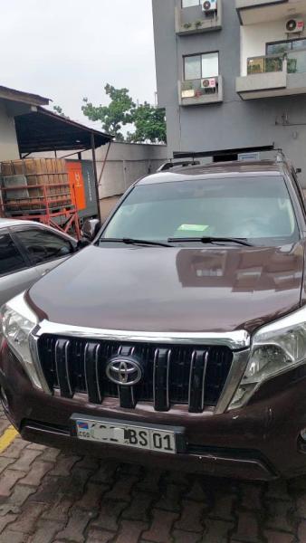 TOYOTA LAND CRUISER PRADO A VENDRE 