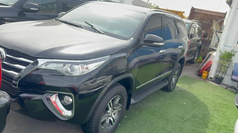 Toyota Fortuner 2021 