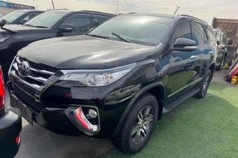 Toyota Fortuner 2021 
