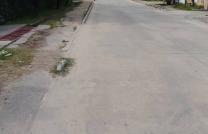 PARCELLE EN VENTE AVEC MAISON À MODIFIER OU À DÉTRUIRE AU QUARTIER MA CAMPAGNE/NGALIEMA GODRON SUR L'AVENUE GODRON SUR L'AVENUE  mediacongo