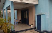 Vente parcelle dans la commune de bandal /molard   Référence : av. Sana   Dimensions : 30m/23m  mediacongo