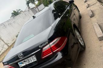 TOYOTA CROWN A VENDRE 