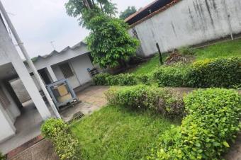 Parcelle   Lemba salongo 24 sur 31 500.000