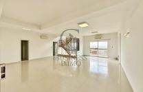 LOCATION D’UN SUPERBE APPARTEMENT DUPLEX, TRÈS LUMINEUX, OFFRANT UNE VUE PANORAMIQUE SUR LE FLEUVE. mediacongo