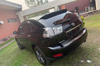 TOYOTA HARRIER SANS plaque a vendre a