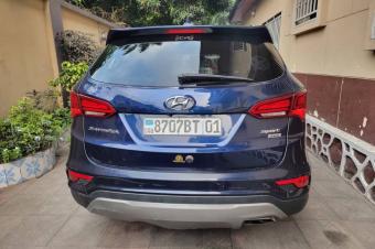 HYUNDAI SANTAFE 2017 A VENDRE A KINSHASA 