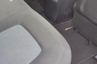 KIA SPORTAGE SANS PLAQUE 2015  PRIX 13.500 LISOLO MUKIE KK.   AUTOMATIQUE ESSENCES KILOMTRAGE TRS FAIBLES CLIMATISATION IMPECCABLES FULLS OPTIONS LOCALISATION KALAMU