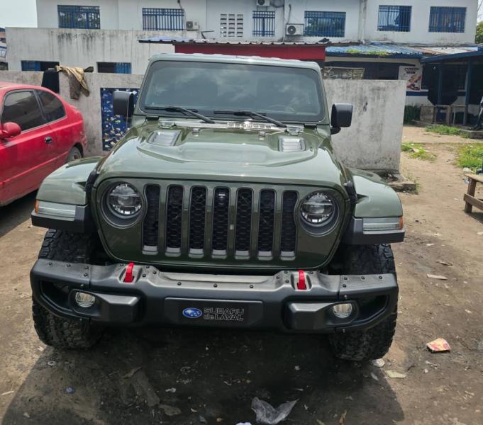 WRANGLER RUBICON sans plaque   full option   volant gauche   anne de fabrication  2021      authentique    camra 360   intrieur cuire   sige massante avec         rgla