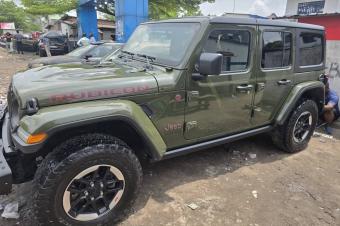WRANGLER RUBICON sans plaque   full option   volant gauche   anne de fabrication  2021      authentique    camra 360   intrieur cuire   sige massante avec         rgla