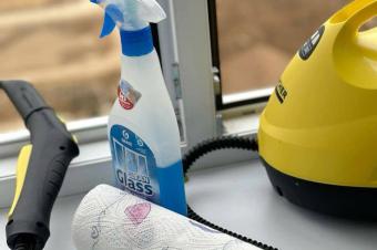 Nettoyage des canaps avec des produits cologiques et utilisable 1h aprs 