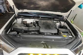 Jeep de marque Toyota 4Runner Anne de fabrication 2020 30600km Sans plaque Tout ok  Toiture avec ouverture Prix 46.500  Localisation UPN die