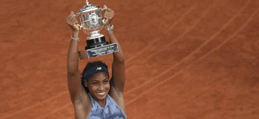 Roland-Garros: Coco Gauff reine de la terre battue parisienne, dix ans après son idole Serena Williams