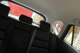 Mazda CX5  4 cylindres essence kilomtrage 9000  anne de fabrication  2015  prix  13500  localisation ngaliema mimosa