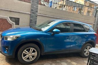 Mazda CX5  4 cylindres essence kilomtrage 9000  anne de fabrication  2015  prix  13500  localisation ngaliema mimosa