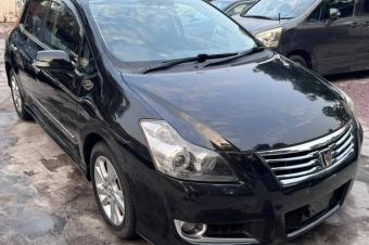 Toyota Blade 