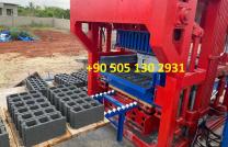 Machine de parpaing OTT5S brique agglos pave bloc bordure beton mediacongo