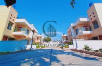 G-BUSINESS IMMO VOUS PROPOSE À LA VENTE UNE MAGNIFIQUE VILLA DUPLEX, SITUÉE AU SEIN D'UNE EXCEPTIONNELLE CONCESSION COMPOSÉE DE 8 VILLAS IDENTIQUES mediacongo