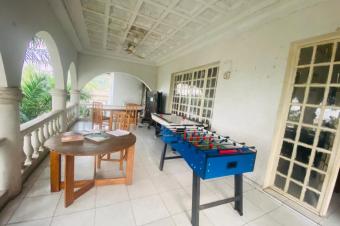 MAGNIFIQUE VILLA  VENDRE AU QUARTIER MA CAMPAGNENGALIEMA 