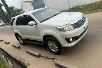 TOYOTA FORTUNER 2014 AUTHENTIQUE