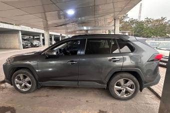 Toyota new Rav hybrid 
