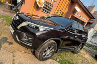 Toyota fortuner authentique 2022 Avec plaque rcente  Couleur dorigine partout  Prix 43000
