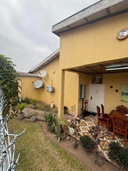 Parcelle  MontNgafula Mbudi CPA 300.000  dbattre