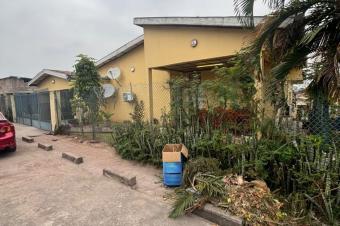 Parcelle  MontNgafula Mbudi CPA 300.000  dbattre
