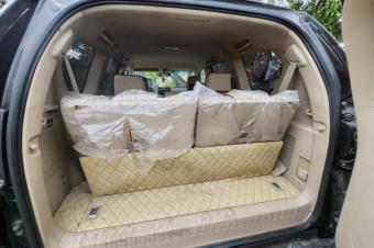 Prado TXL  2012 modifier 2020 Volant gauche  Full option Autom  Essence 2TR 4x4  Climatiser 7 places  27.000 dernier prix  Localisation kasavubu  Offre direct 1