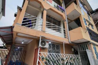 Parcelle  Kintambo R2 15 sur 25m 550.000