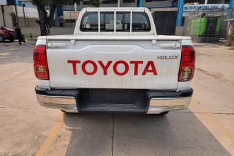 Toyota Hilux 2023