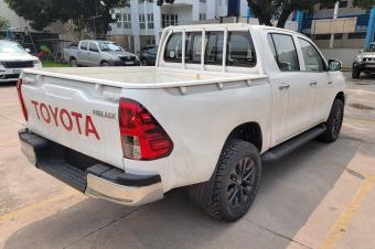 Toyota Hilux 2023
