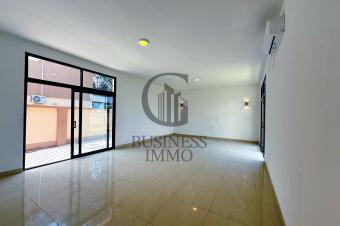 GBUSINESS IMMO MET  VOTRE DISPOSITION LA VENTE DUNE SUPERBE VILLA MODERNE ET 5 VILLAS EN LOCATION AU SEIN DUNE CONCESSION PRIVE DE 21 VILLAS LGREMENT IDENTIQUES