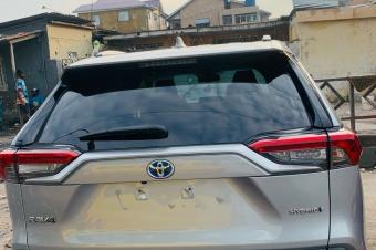 Toyota new Rav hybrid 