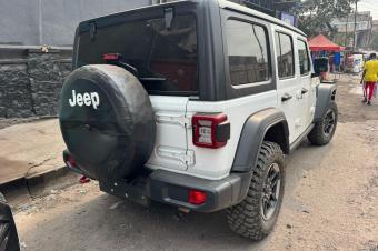 Jeep Wrangler Rubicon 