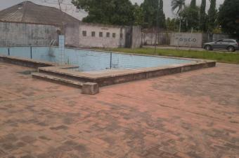 NGALIEMABINZA PIGEON  MORCELLEMENT DE PLUSIEURS TERRAINS DISPONIBLE SUR LAVENUE KANANGA  12mx25m soit 300 mtres carrs. 
