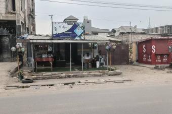Parcelle en vente sur macadam  LembaSuper trs bon emplacement 