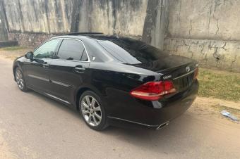 TOYOTA CROWN A VENDRE 