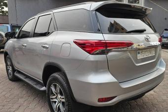 TOYOTA FORTUNER 2018  A VENDRE 