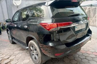 TOYOTA FORTUNER 2018