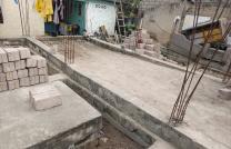 Parcelle à vendre avec une fondation en étage et des maisons de locataires à Ngiri ngiri/Bambole mediacongo