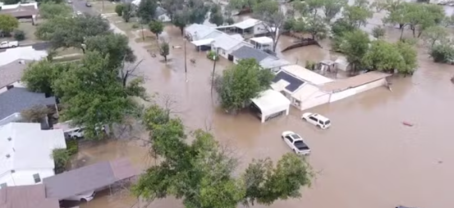 Etats-Unis : inondations meurtrières au Texas