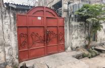 Parcelle en vente dotée d'une maison basse à Lemba mediacongo